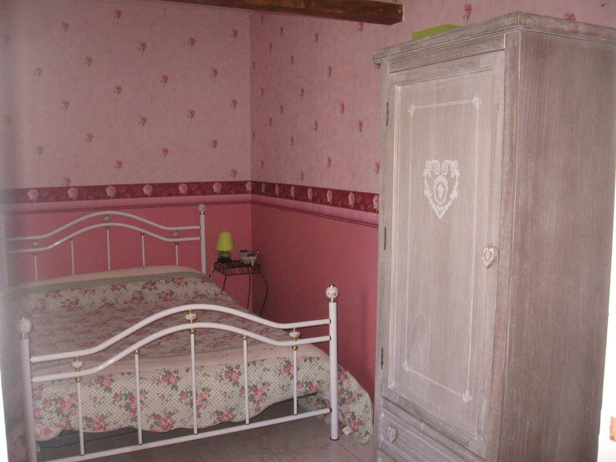 Villa La Ferme De Montigny Asnieres-en-Bessin Esterno foto